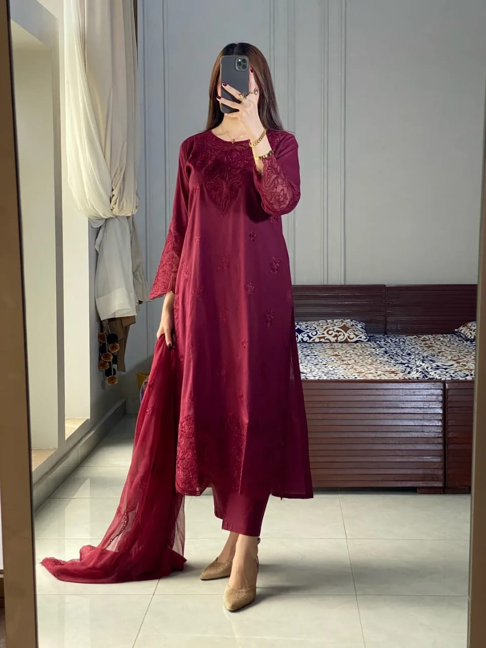 MAROON EMBROIDERED 3PC SUIT