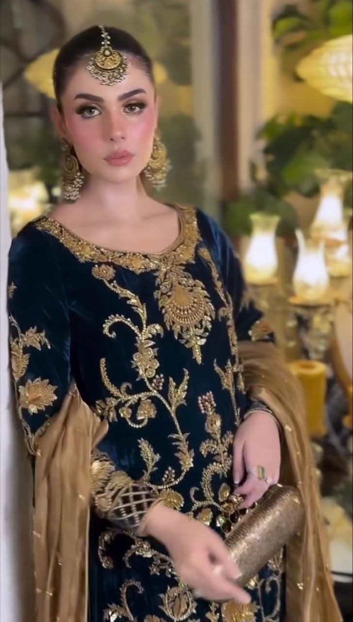 Luxury Festive 3-Pc Handwork Ensemble Suit