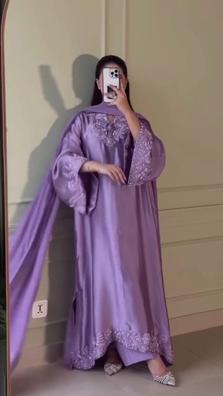 Lilac Royal Embellished 3-Piece Dress