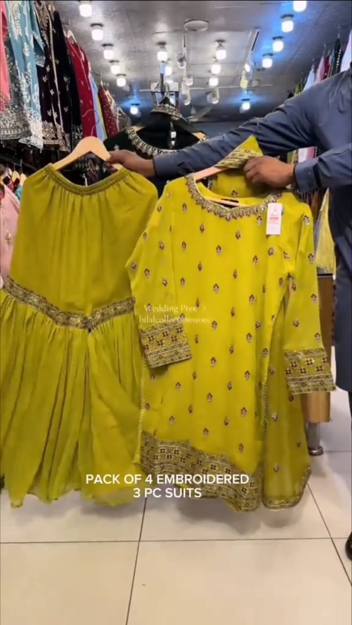 Embroidered Festive Wear 3pc Suit